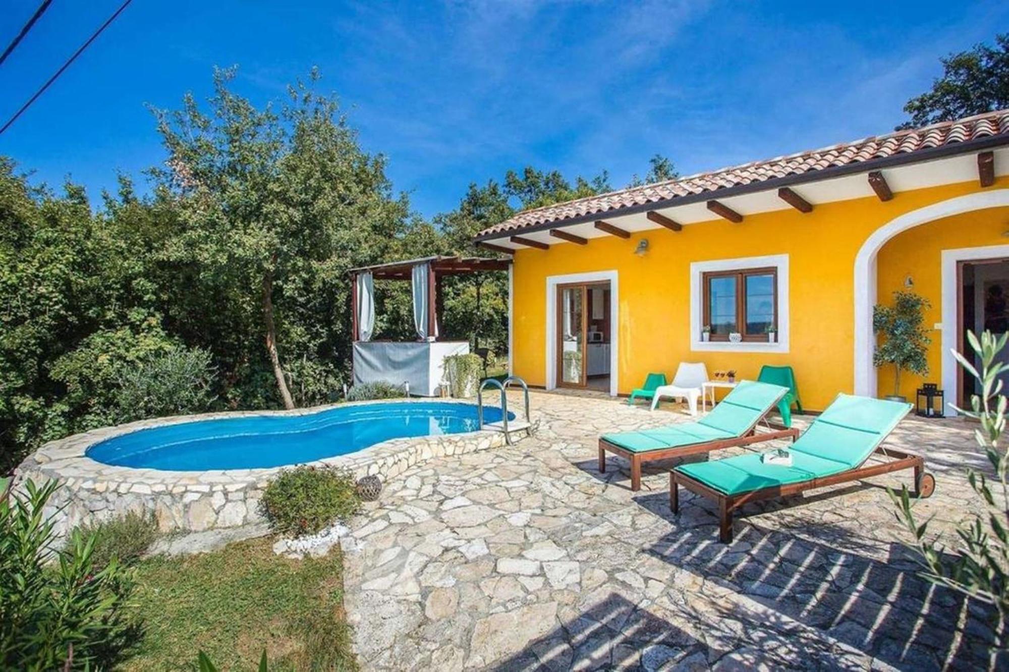 Holiday Home Deborah With Private Pool 拉宾 外观 照片