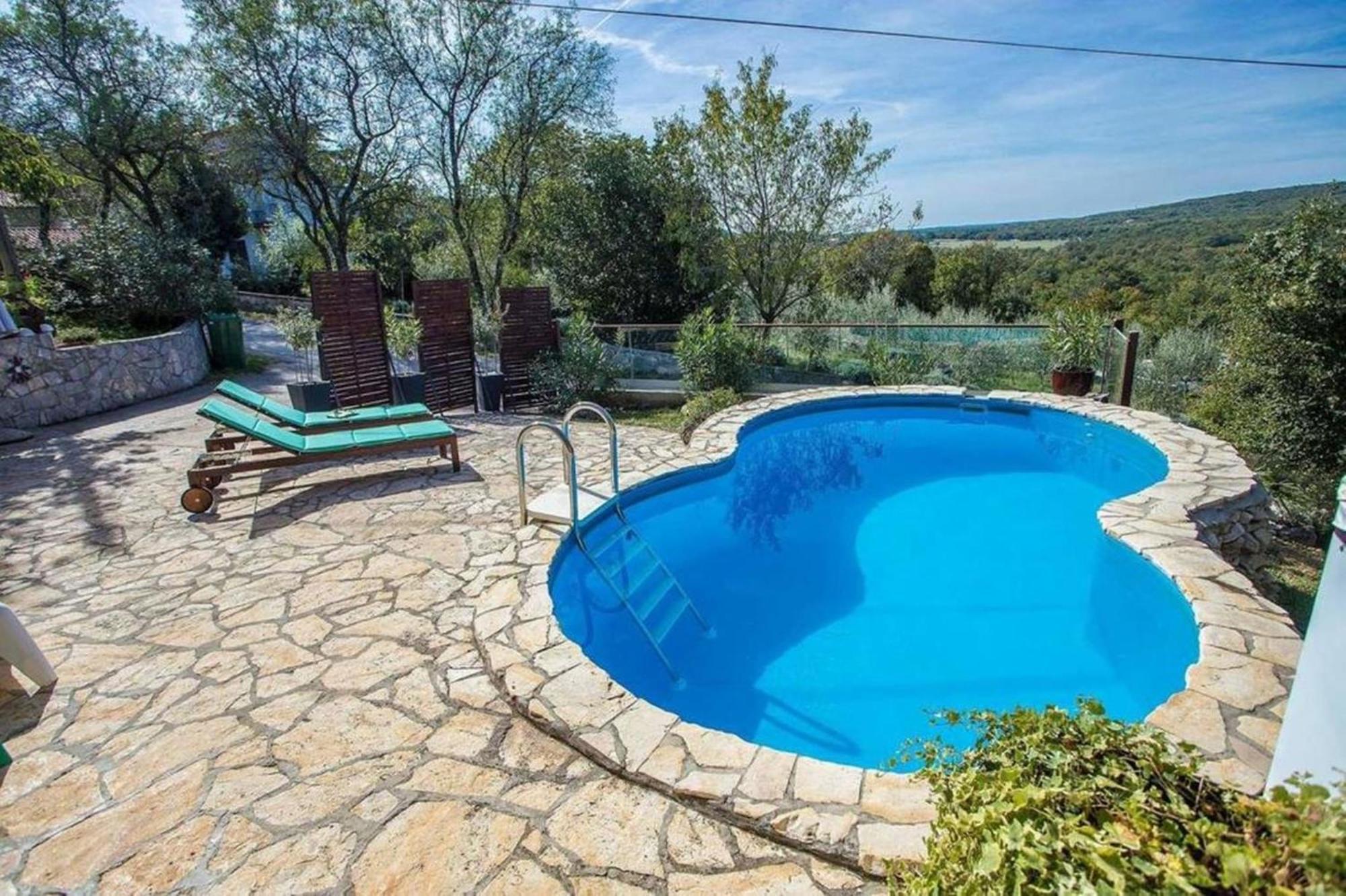 Holiday Home Deborah With Private Pool 拉宾 外观 照片
